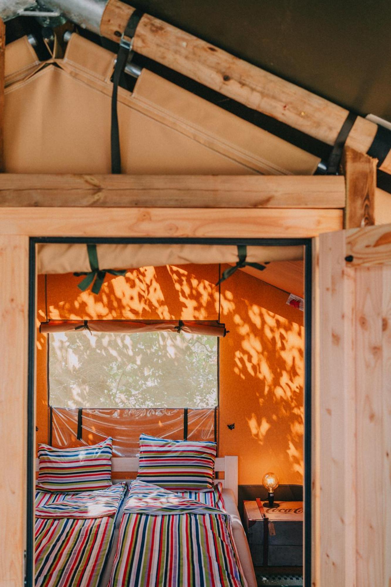 Rendes Glamping Otel Balatonrendes Dış mekan fotoğraf
