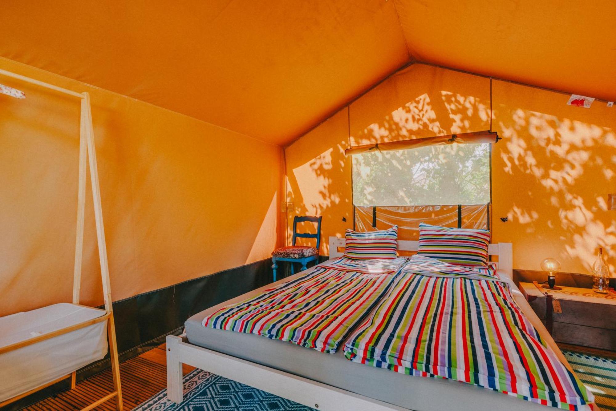 Rendes Glamping Otel Balatonrendes Dış mekan fotoğraf